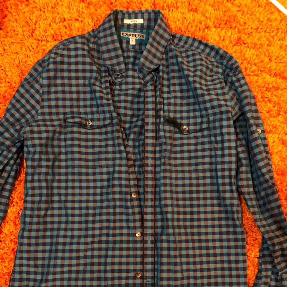Express fitted shirt. Size L